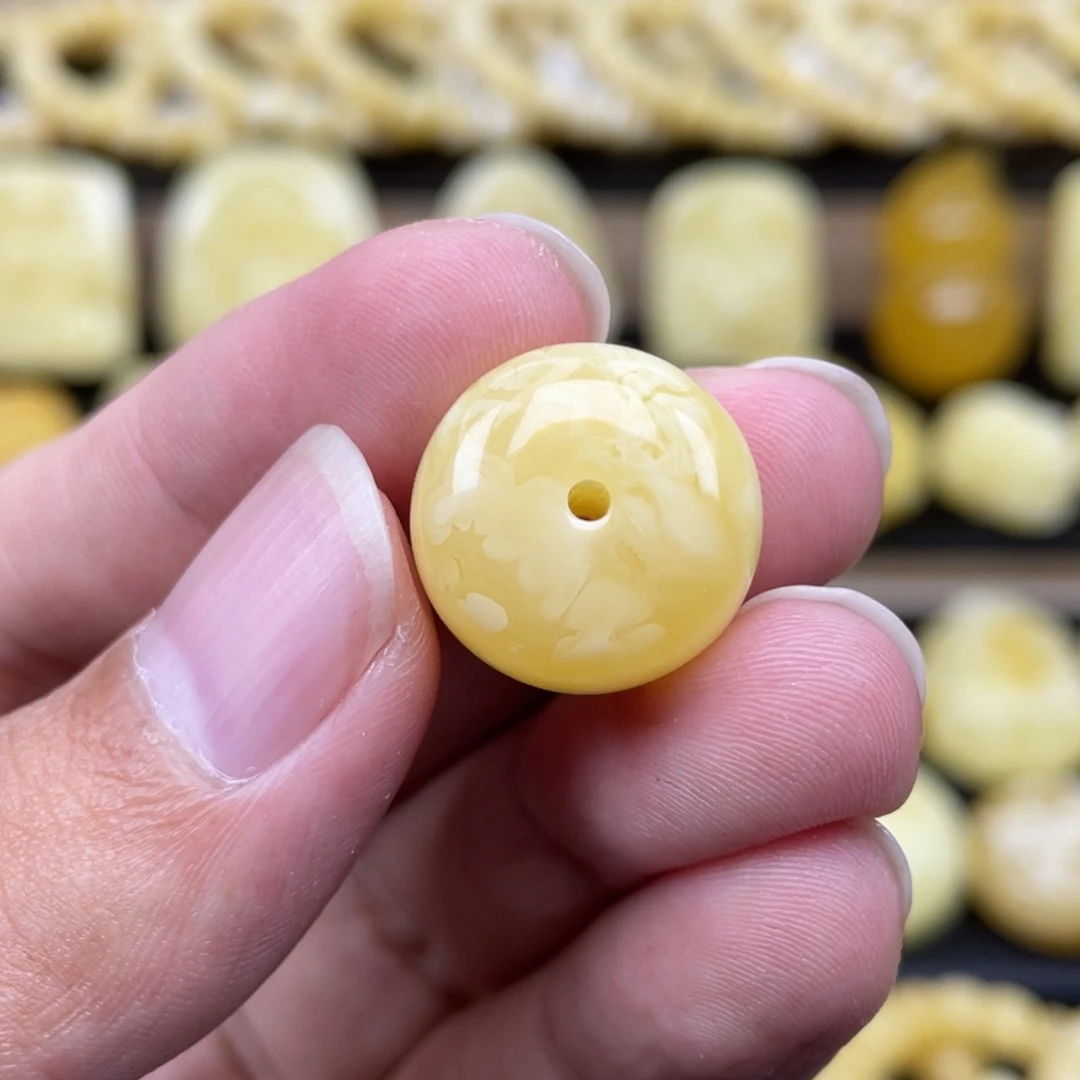 琥珀未镶嵌裸石琥珀蜜蜡