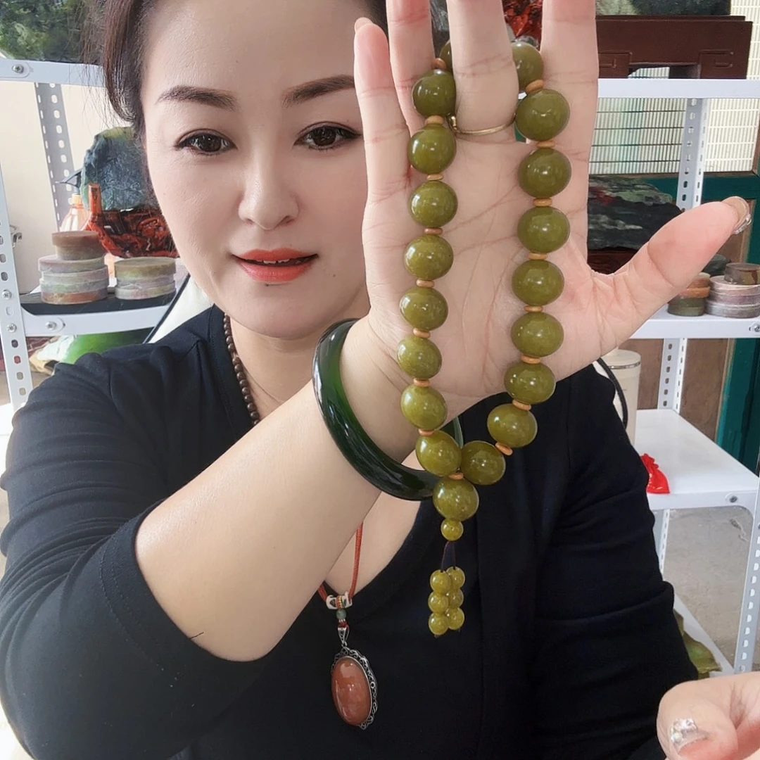 玉天然岫玉手工雕刻