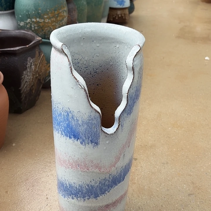 口14高42瑕疵一个盆子。