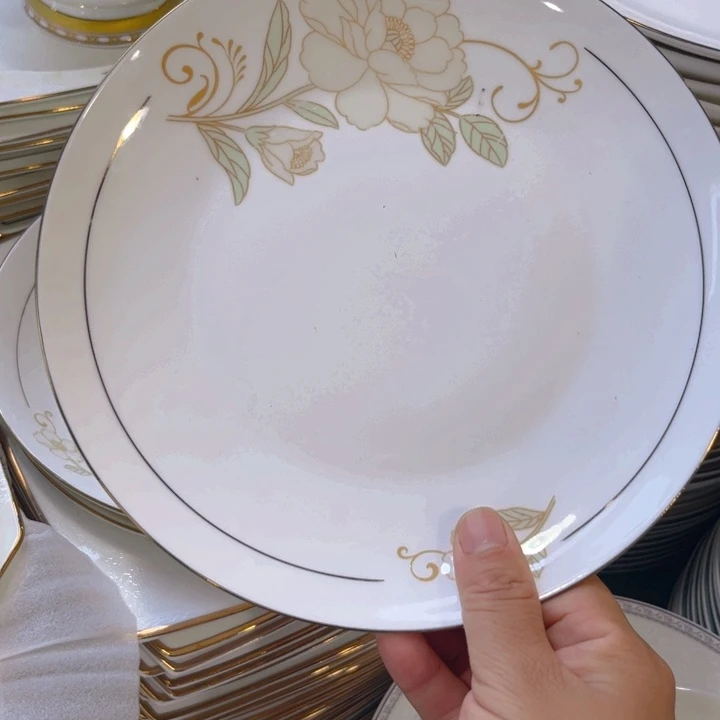 瓷片秒金八寸浅盘六个微瑕