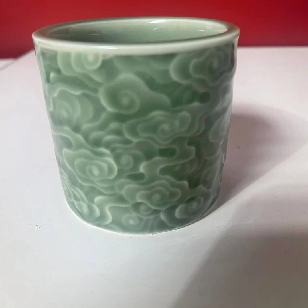 颜色釉主人杯浮雕工艺