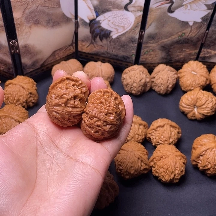核桃39宫灯。