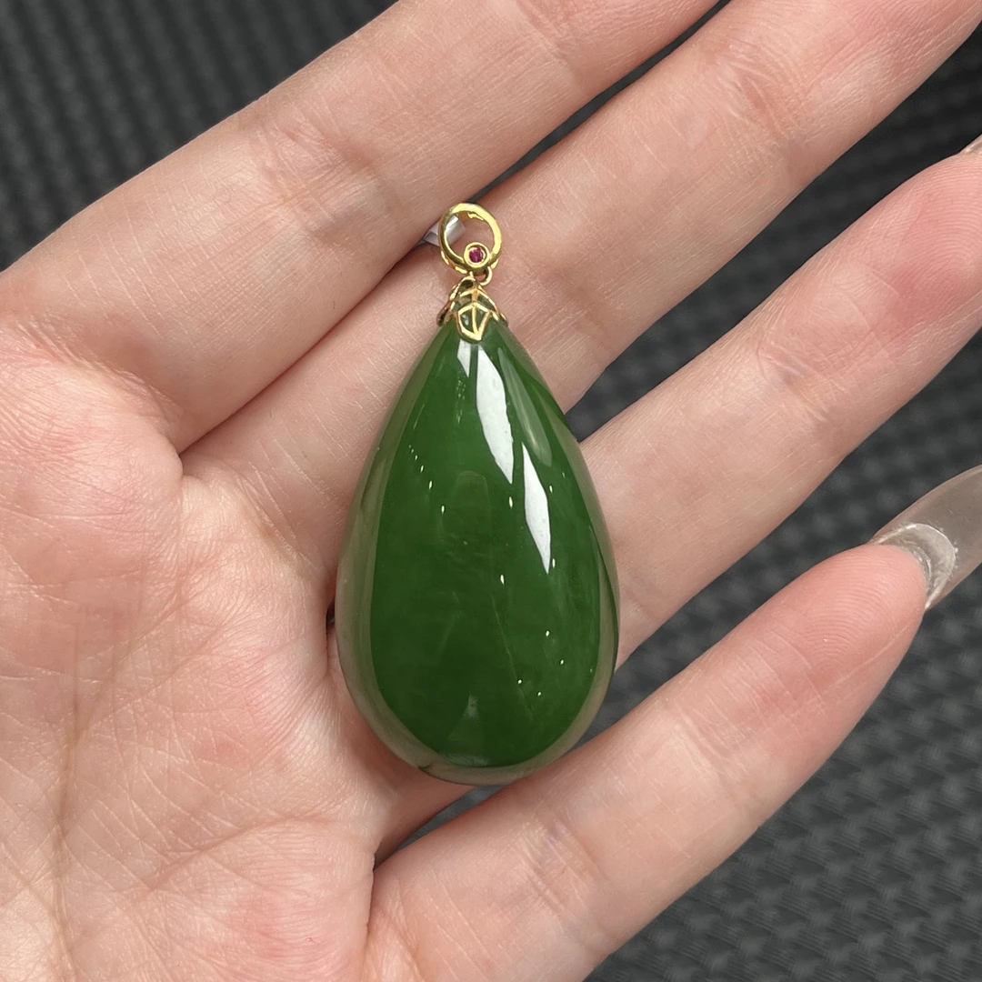 【风哥珠宝】18k金镶 和田玉水滴吊坠  多样性发一 D2809