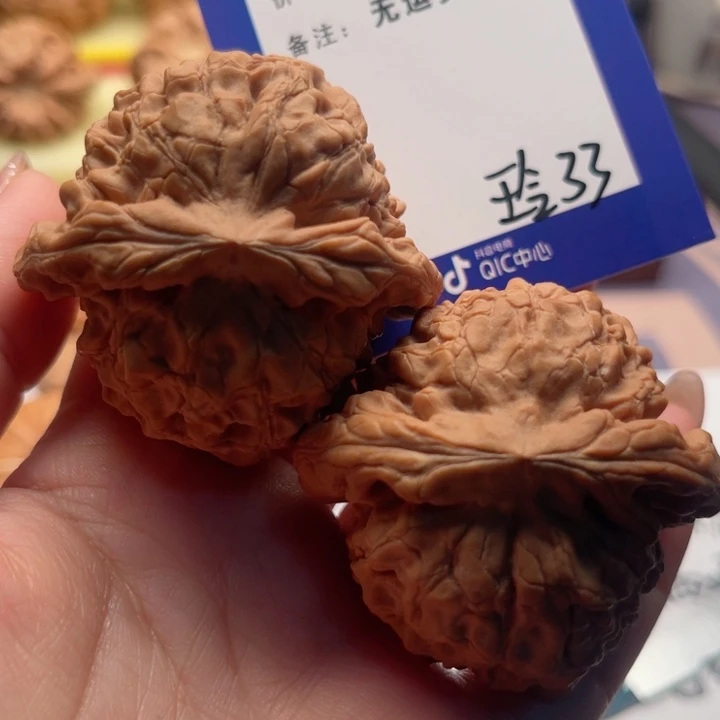 吊坠文玩核桃用****0文玩核桃啊件33