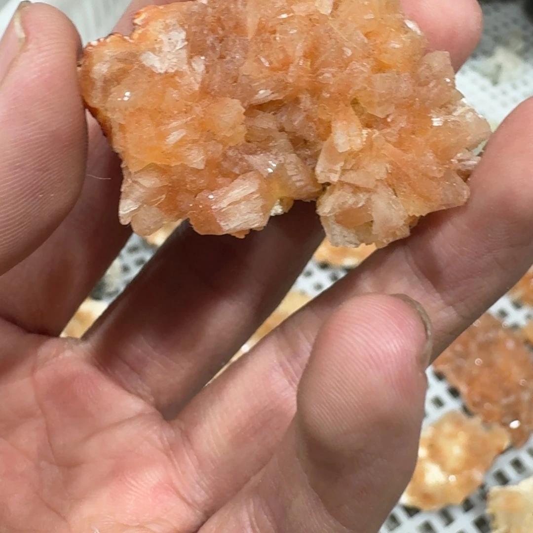 月下珠宝严选矿物