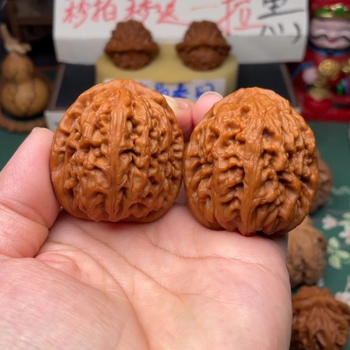 【闪购商品】把件文玩核桃41全品红锦鲤