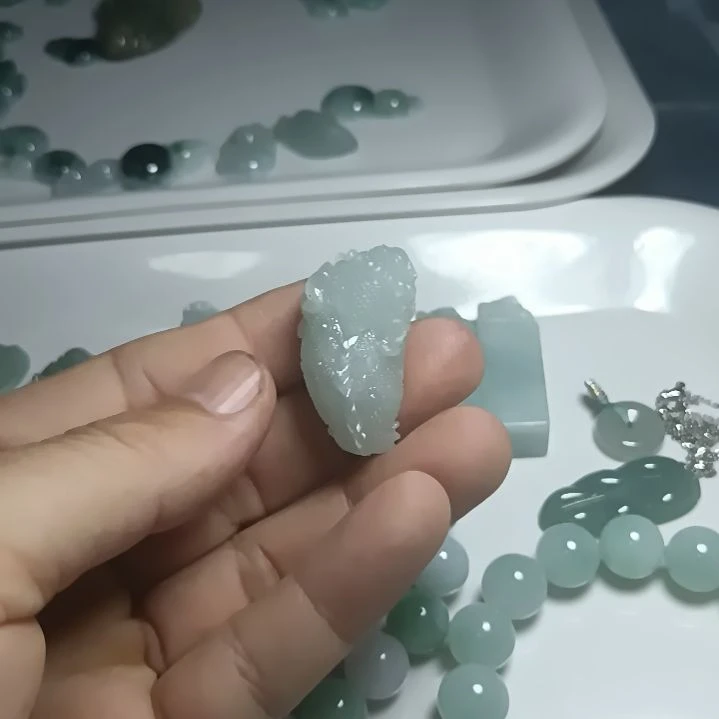 翡翠未镶嵌吊坠(不含链)天然A货翡翠金蟾