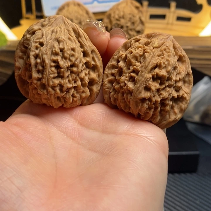 @***9把件文玩核桃42黄多福利