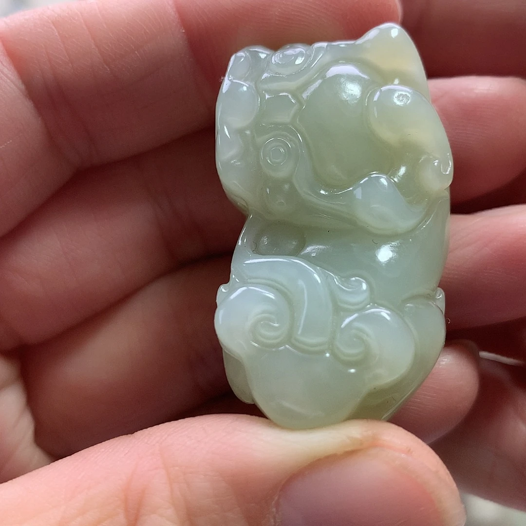 沁***妍和田玉未镶嵌颈饰