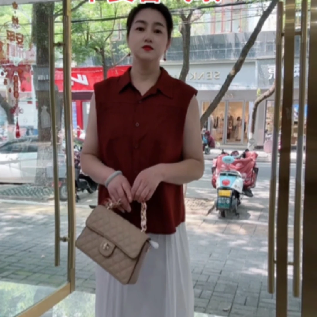 夏季新款时尚气质显瘦百搭无袖衬衫搭配半身裙