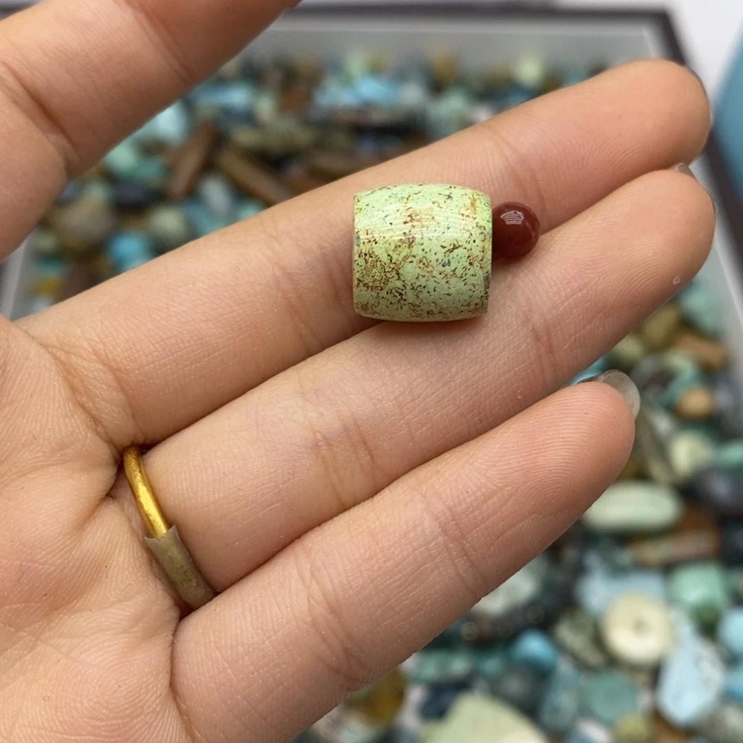 南红玛瑙未镶嵌珠宝半成品