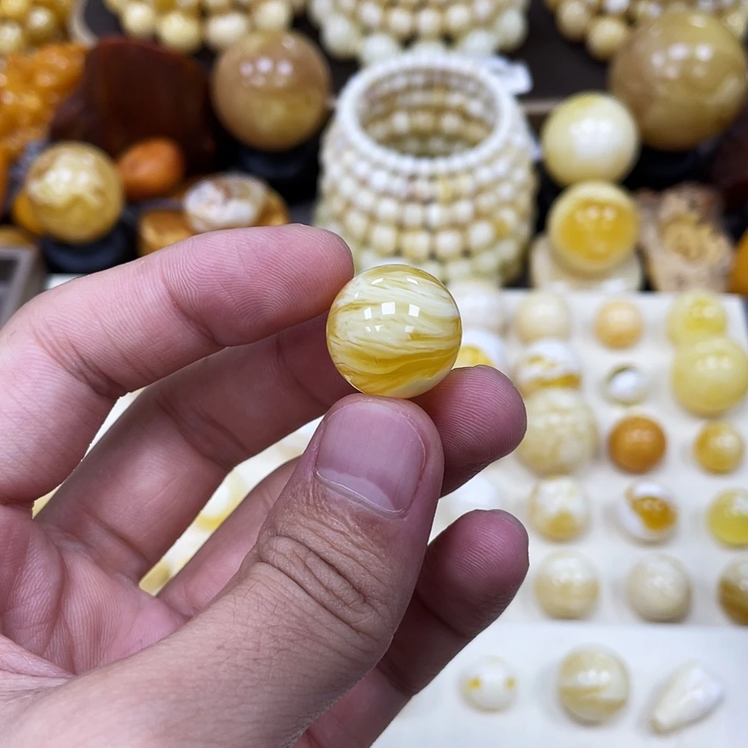 蜜蜡未镶嵌珠宝奇石17.2mm×17.4mm【拉丝妖孽橘金白】打孔不予退货