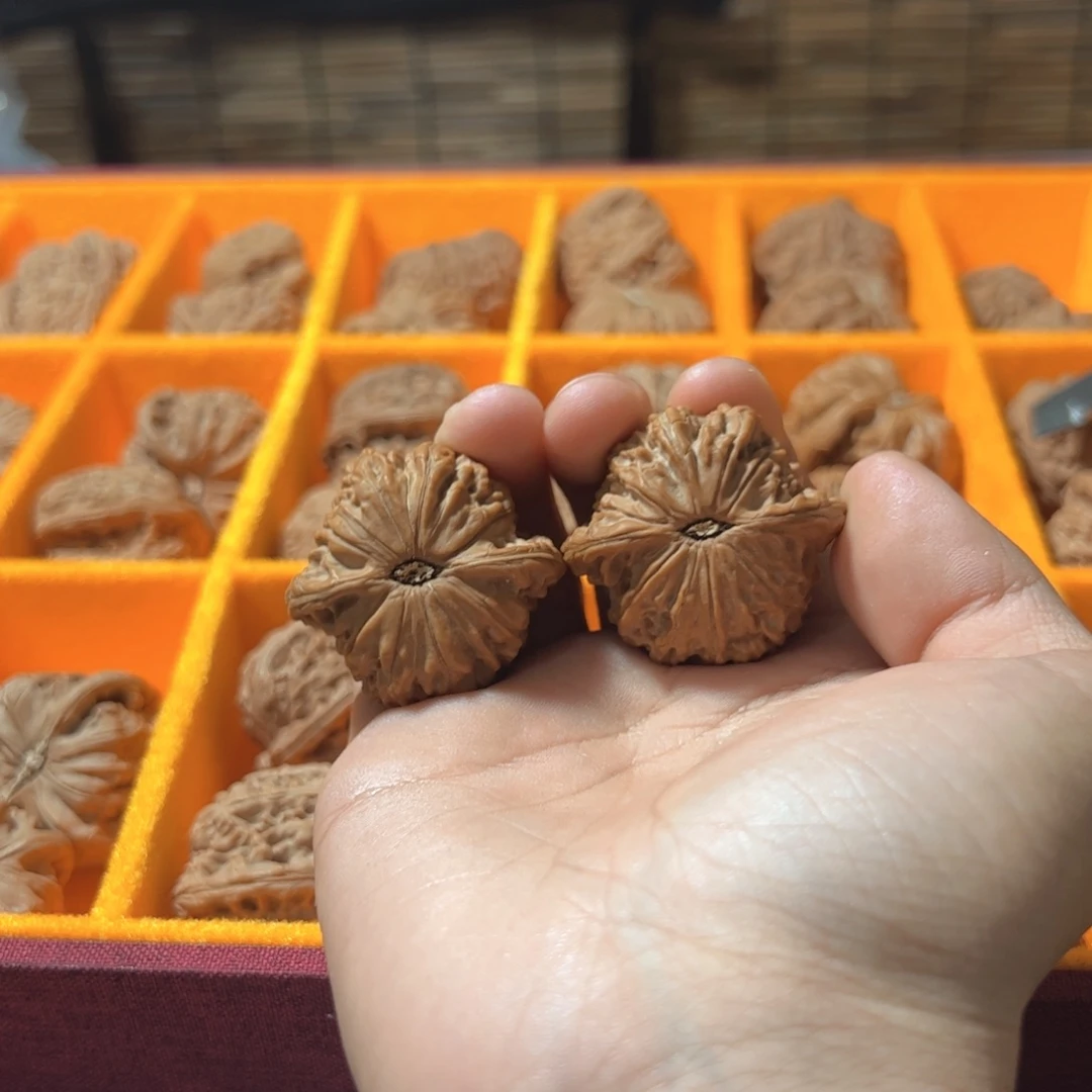 吊坠文玩核桃一**觞核桃