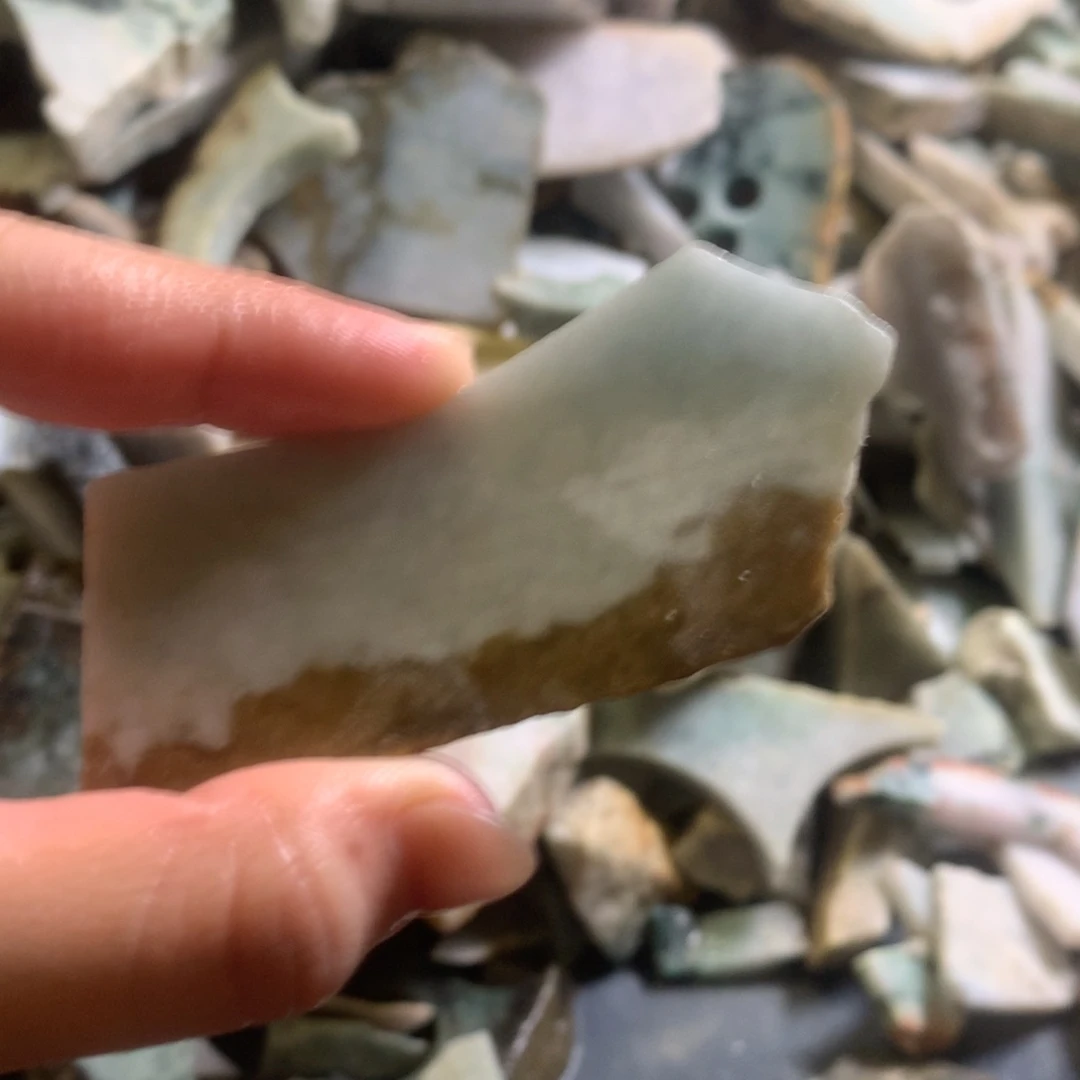 翡翠颈饰未镶嵌缅甸翡翠