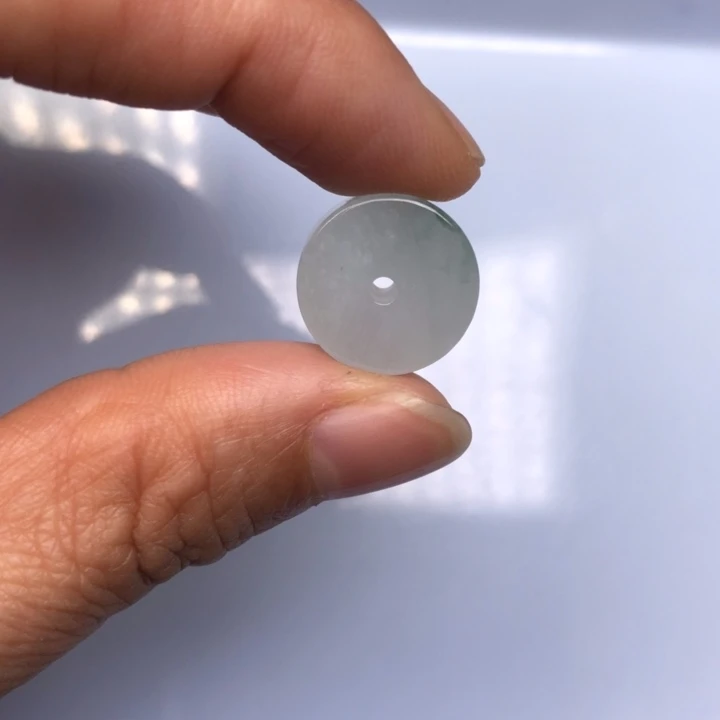 翡翠未镶嵌颈饰缅甸天然翡翠吊坠牌子珠子平安扣