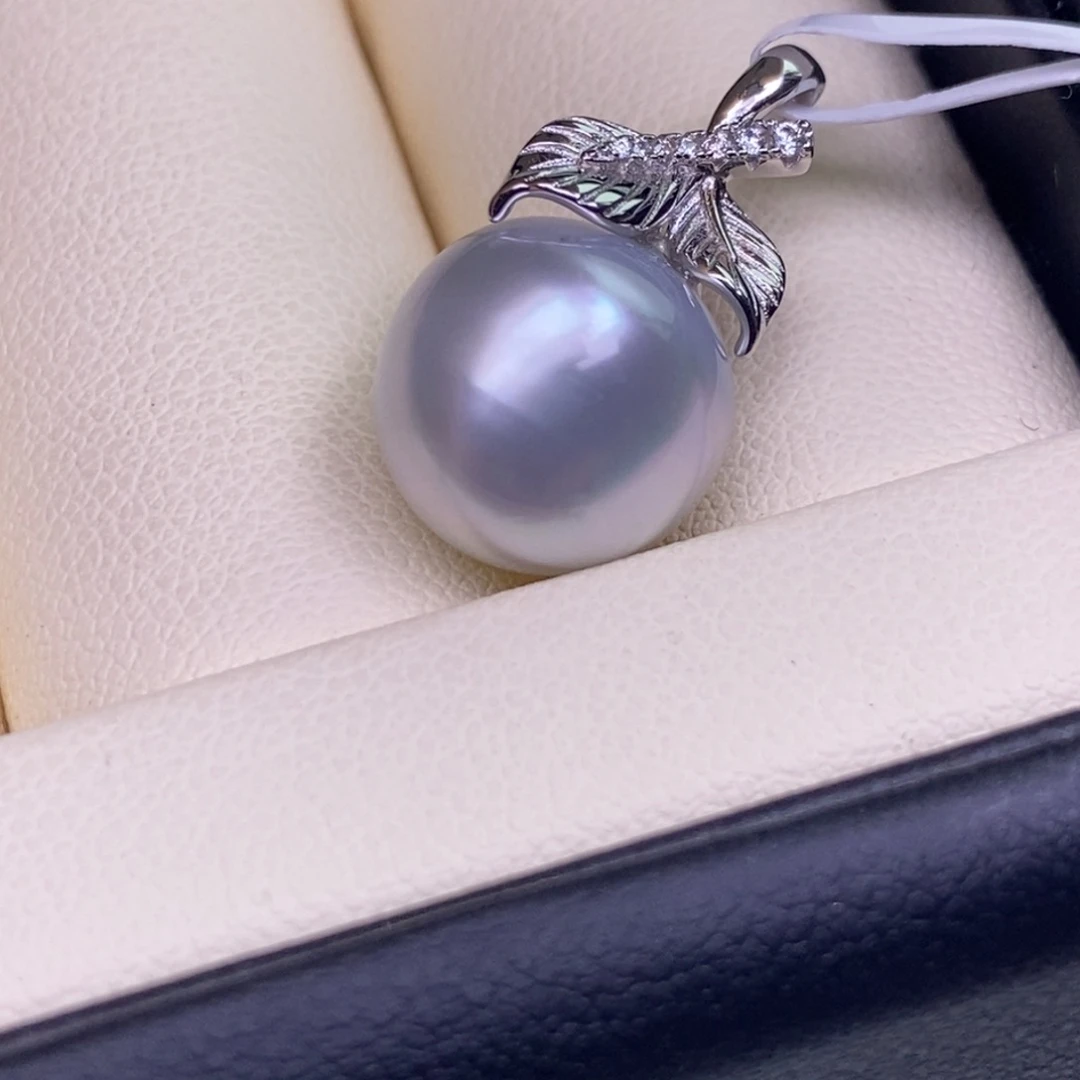 颈饰银S925镶嵌海水珍珠