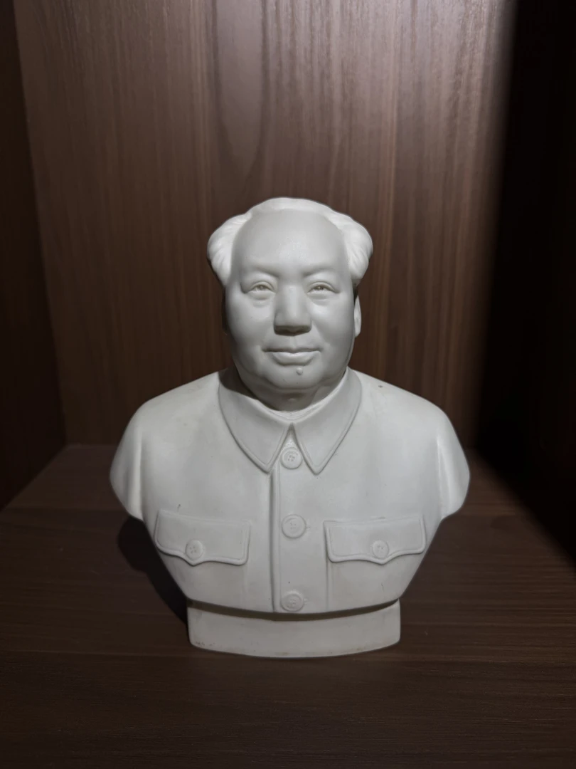 山东淄博五号瓷像，开脸漂亮，器型饱满独特，大头像，保老保真。