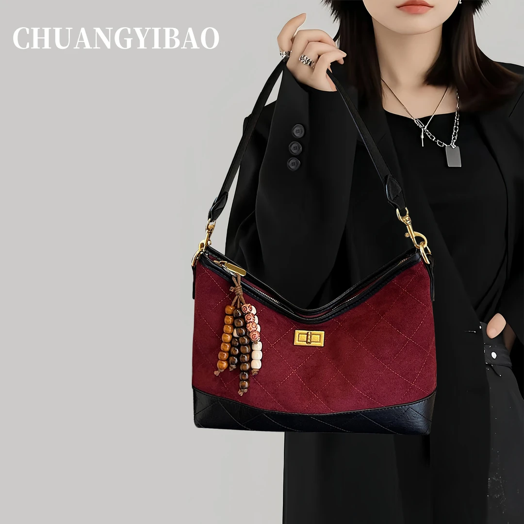 超火通勤托特包包女2025新款潮秋冬高级感轻奢小众百搭菱格斜挎包