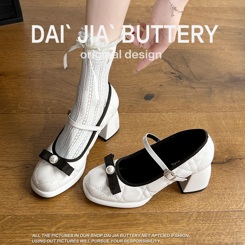 清货粗跟白色玛丽珍鞋珍珠蝴蝶结一字带单鞋小众气质设计感高跟鞋