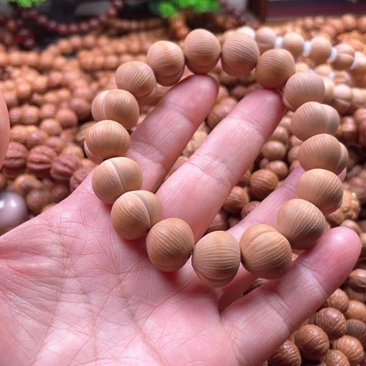 猴头核桃手串1.4 1.5聚宝盆屁桃