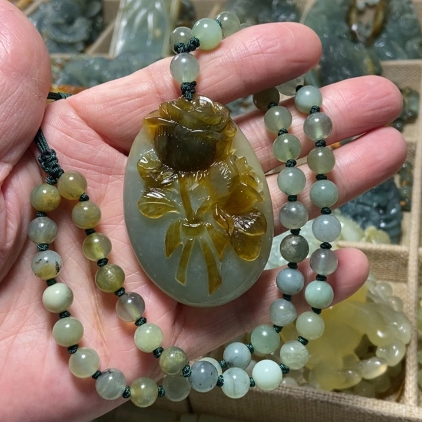 【闪购商品】未镶嵌蛇纹石玉颈饰青**?