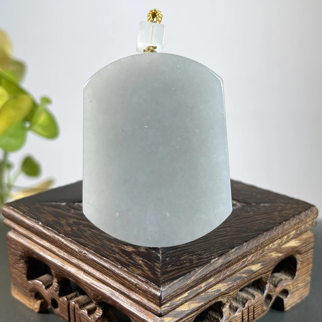 JTB28-37  天然翡翠缅甸A货 无事牌