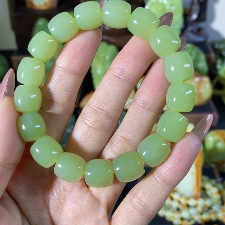 套链未镶嵌和田玉斑**?