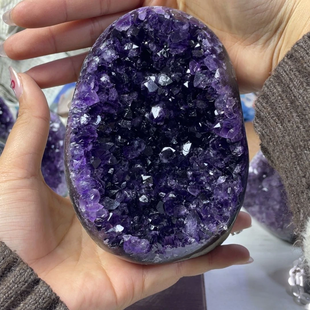 紫晶大型摆件（非配饰）未镶嵌