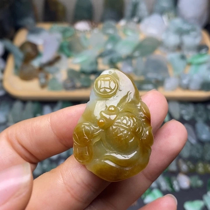 颈饰未镶嵌翡翠金玉满堂