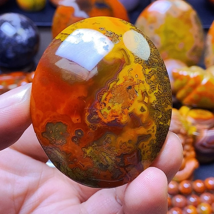 玛瑙/玉髓颈饰未镶嵌徽****家