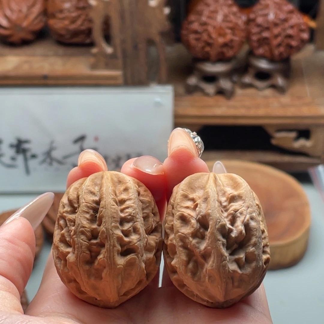 文玩核桃把件小楸香28