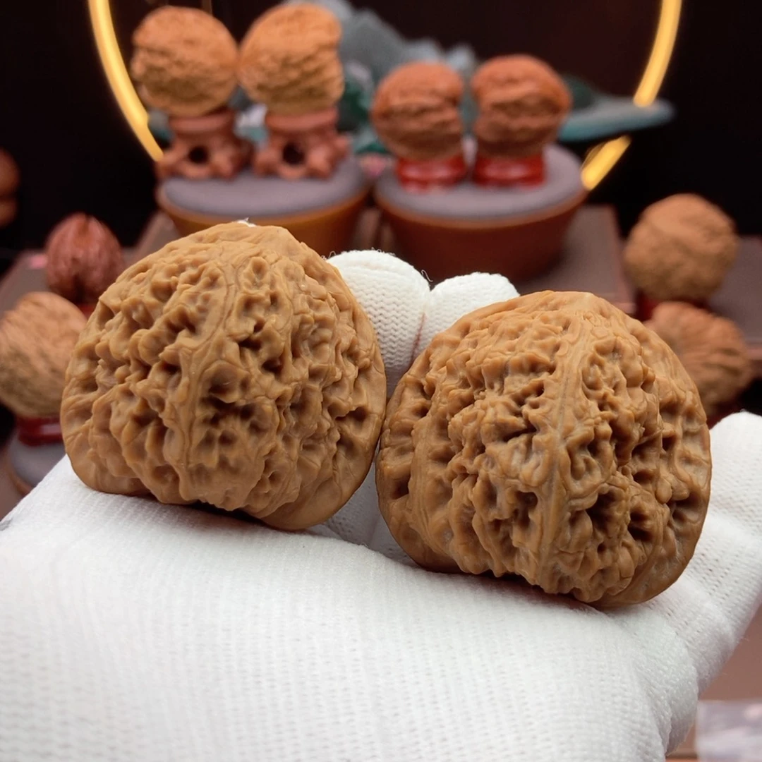 文玩核桃把件三角肉团子42.43.40.50克