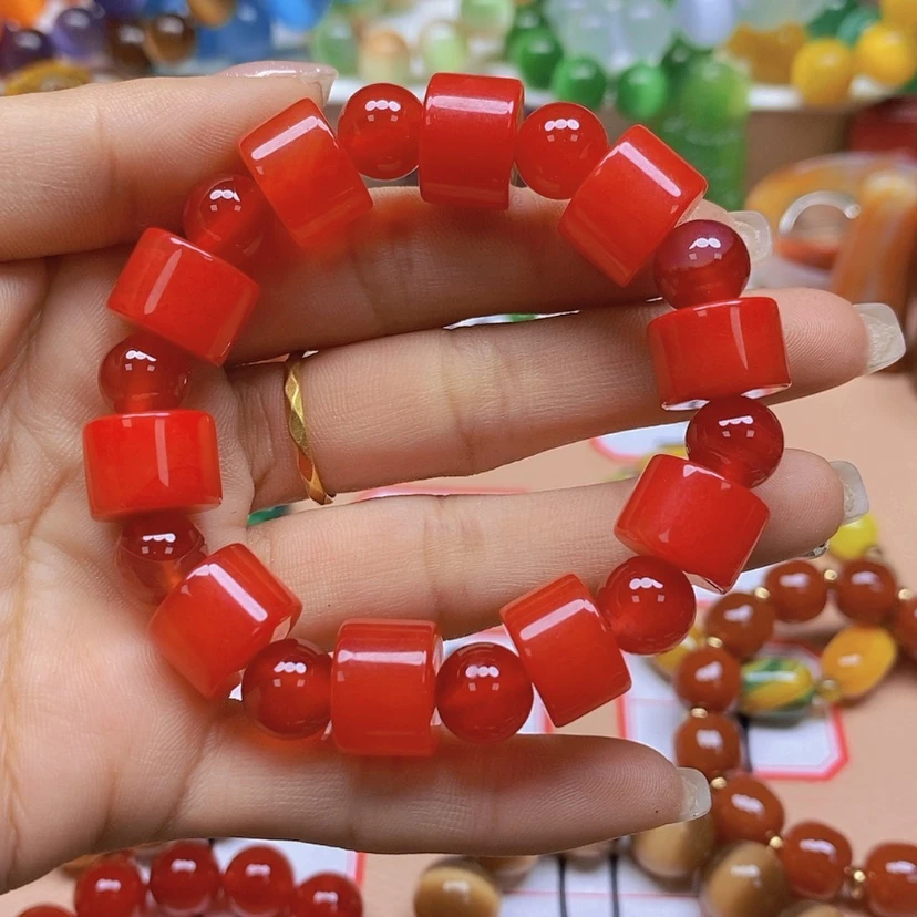 【闪购商品】玛瑙/玉髓颈饰未镶嵌红***家