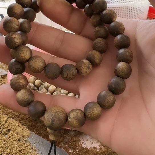 李***行沉香碎屑沉香卡1.0双圈19克➕