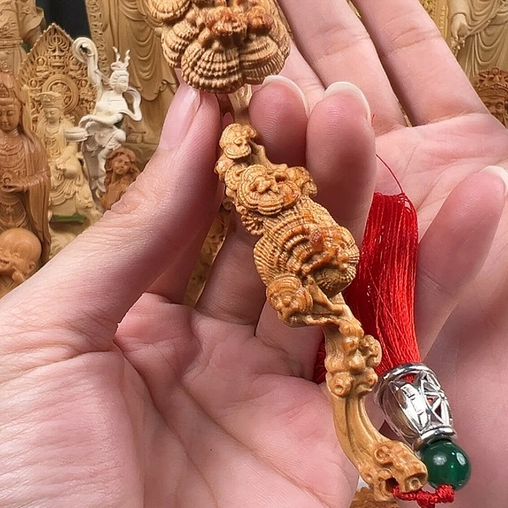 柏木（崖柏）灵芝如意