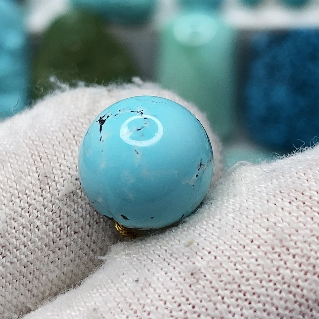 绿松石未镶嵌天然原矿 带武汉地大证书