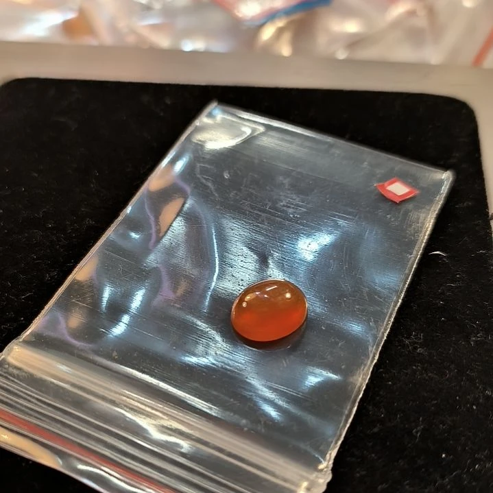 惠***畅石英岩玉未镶嵌戒面