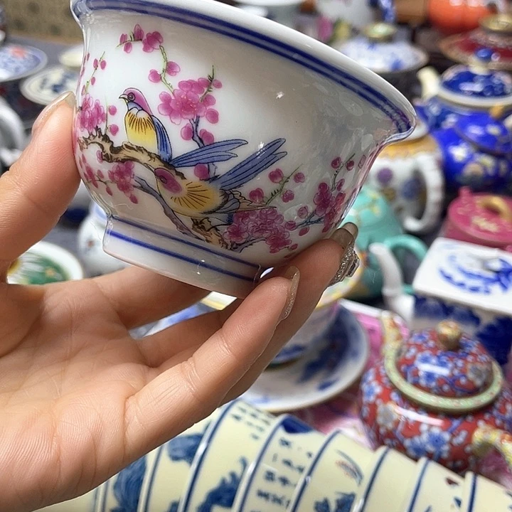 景德镇陶瓷协会常务＂