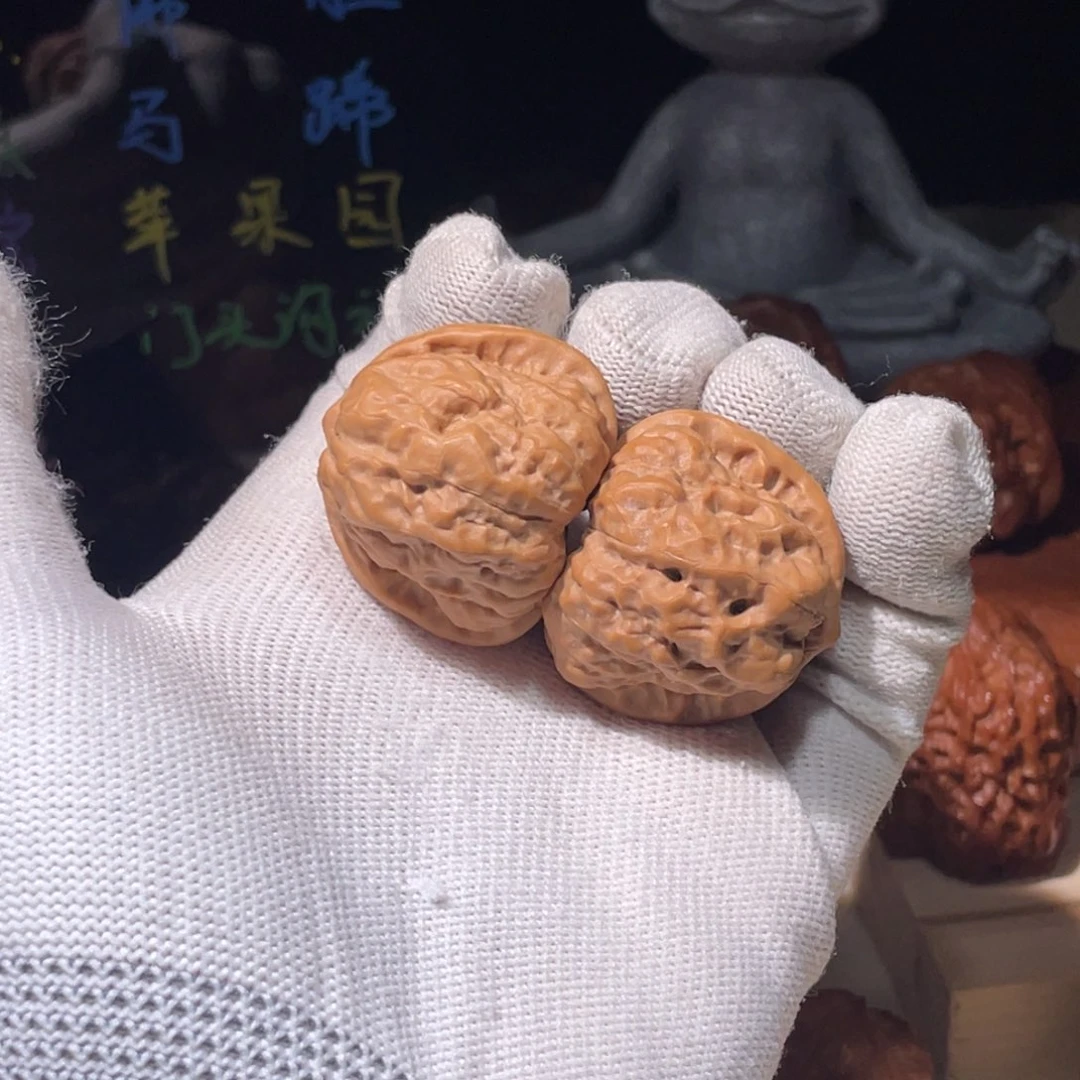 文玩核桃把件蛤蟆头3387，3435