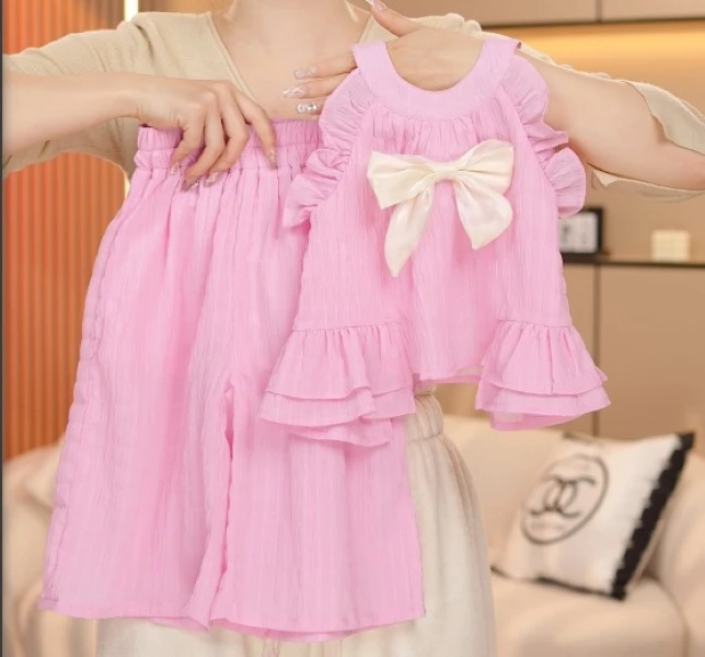 2025夏季新款女孩小清新套装短袖女童上衣休闲外出短裤儿童两件套