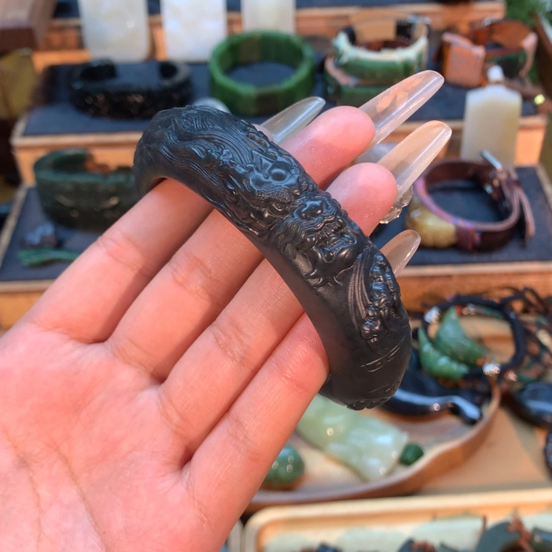 爷***呢和田玉（糖玉）未镶嵌挂件