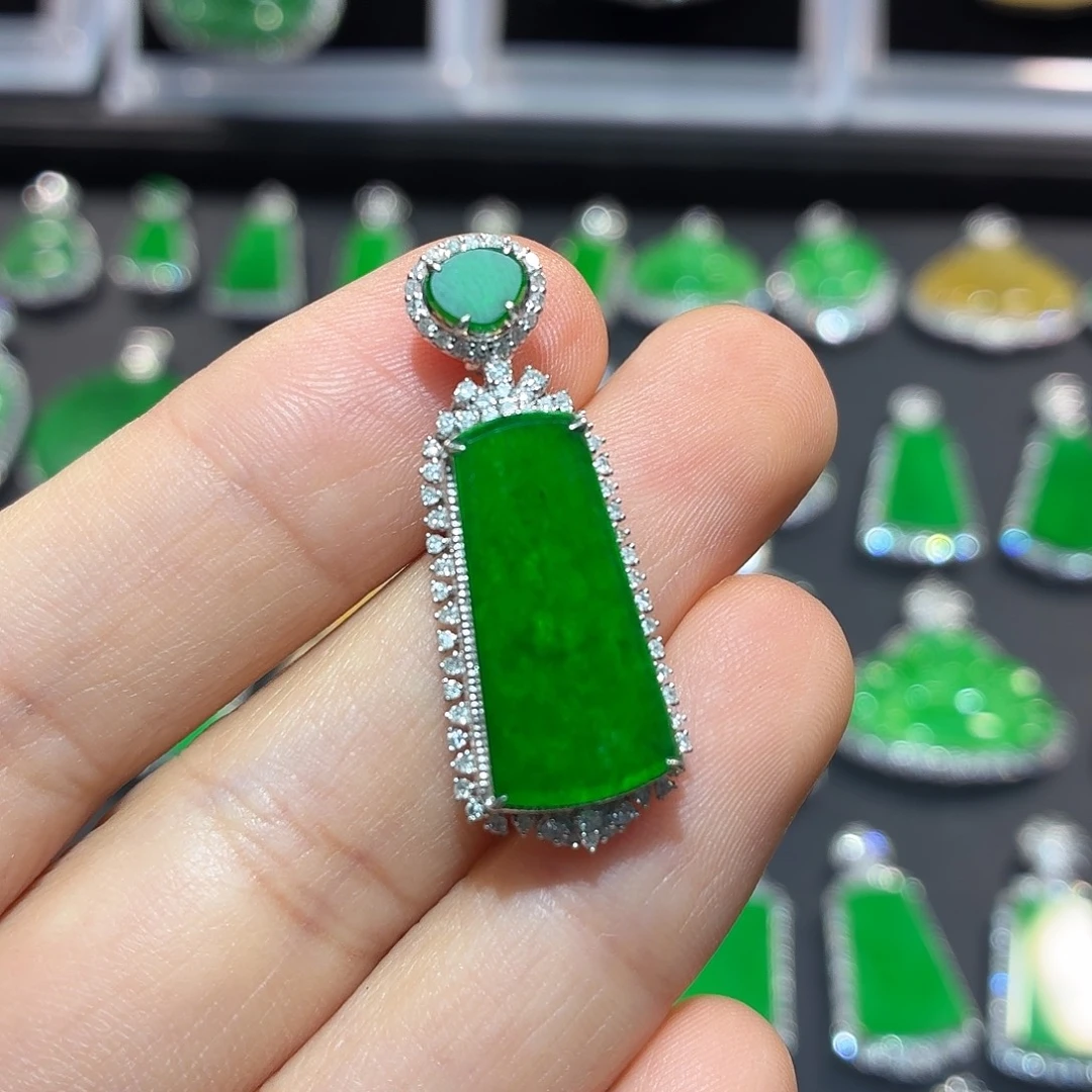 翡翠18K金镶嵌吊坠(不含链)翡翠