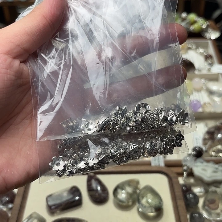 水晶手链合金碳****渴水晶