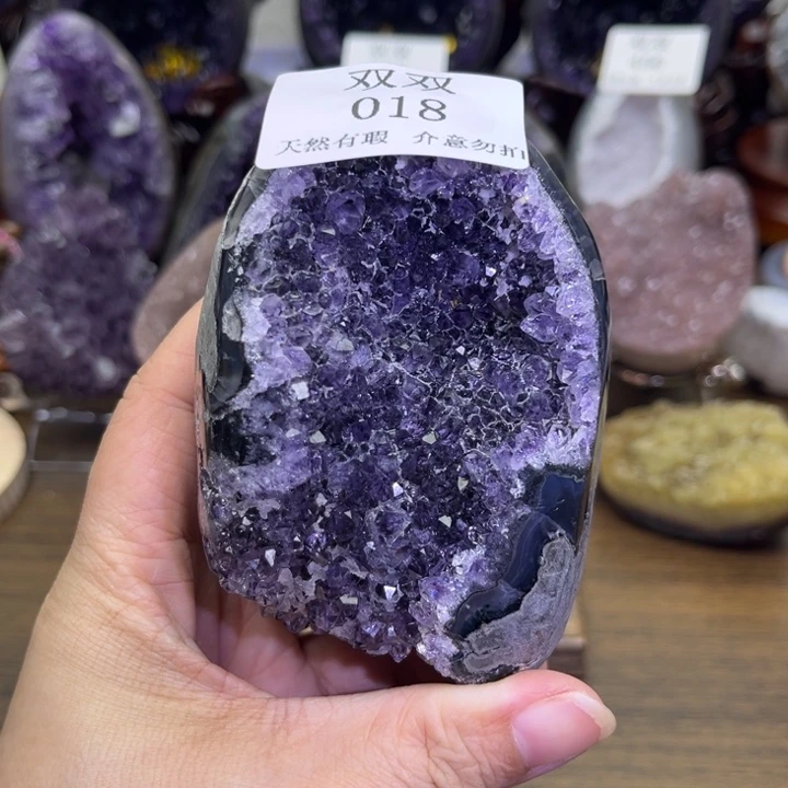 未镶嵌大型摆件（非配饰）水晶