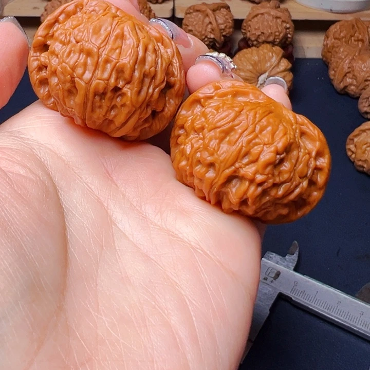 文玩核桃吊坠磨盘43