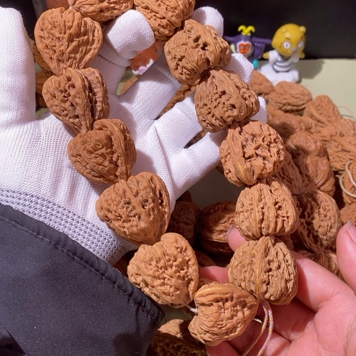 一***九手串文玩核桃…………