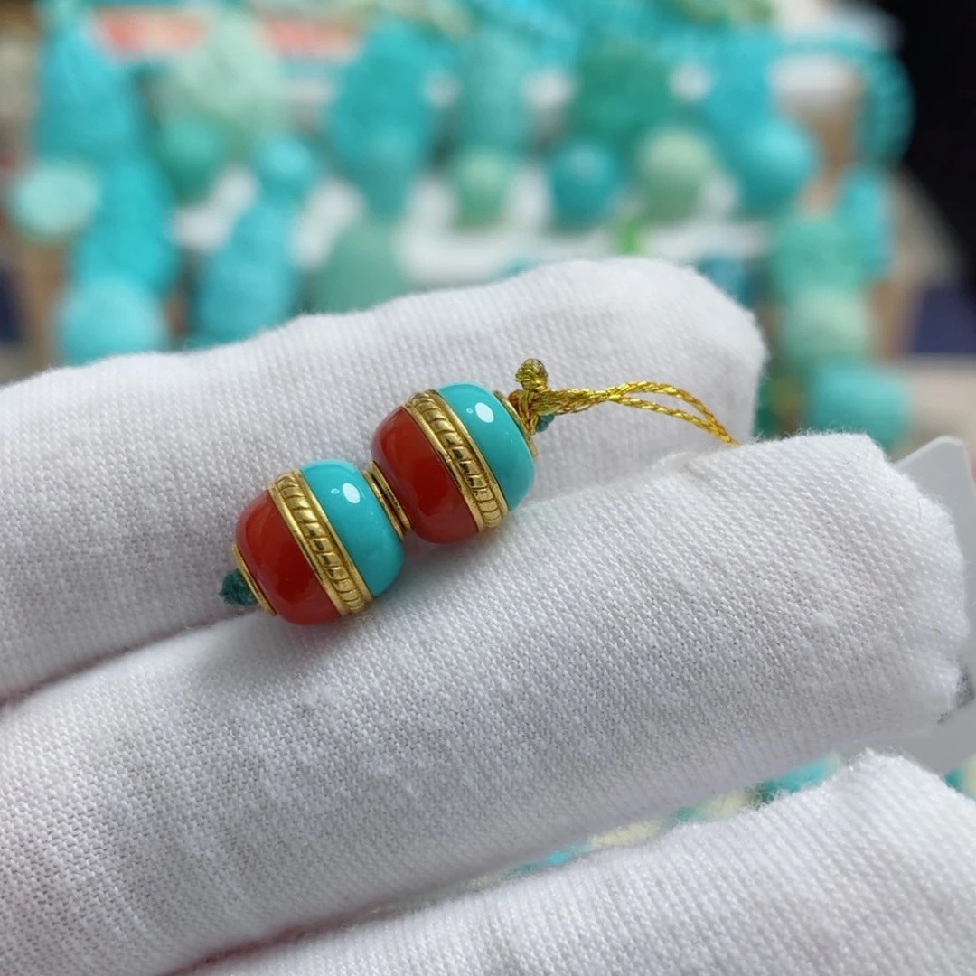 绿松石18K金镶嵌珠宝奇石