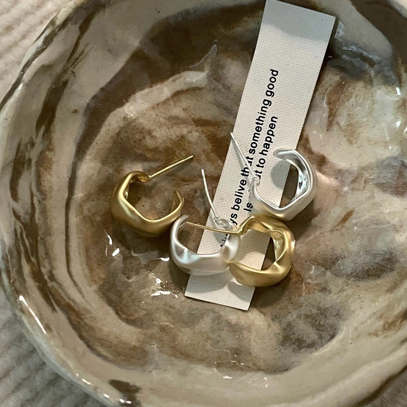 铜合金耳饰 个性不规则几何环形耳环磨砂高级感轻奢风气质925银针