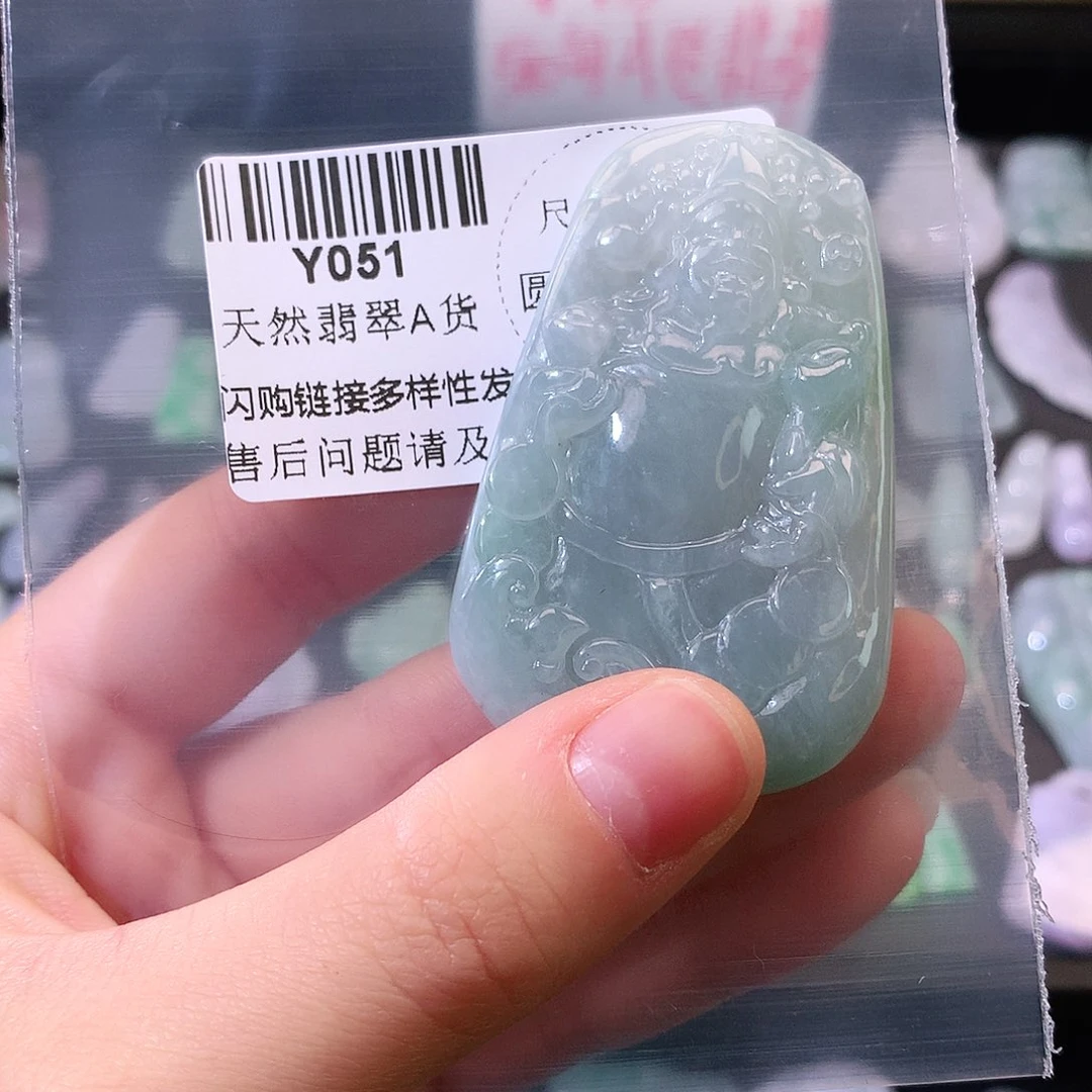 翡翠颈饰未镶嵌?****?财神