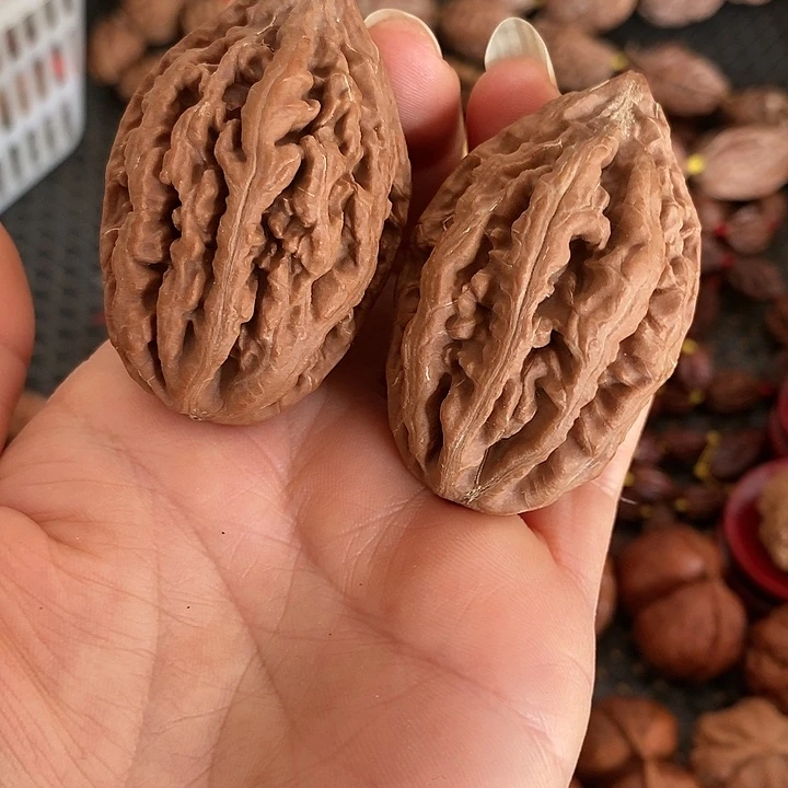 文玩核桃把件f****轻核桃对